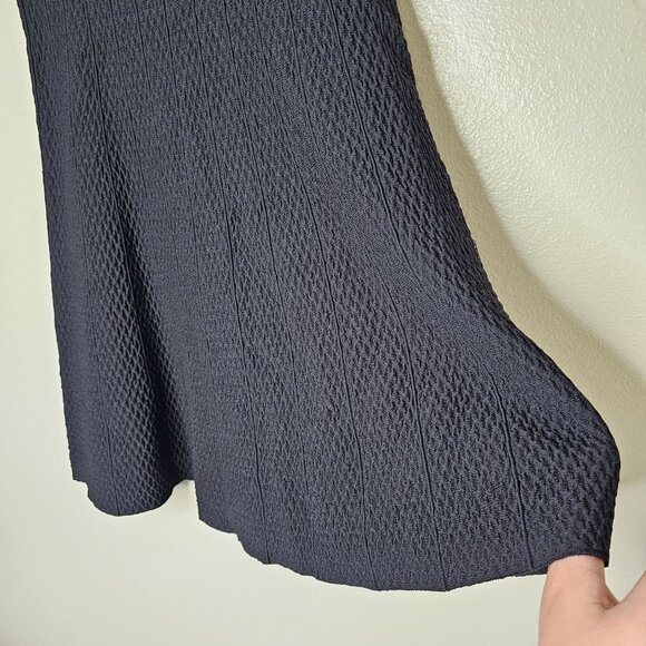 Cabi Medium Black Amelie Stretch High Waist Knee Length Textured Knit Skirt 214 - Picture 2 of 6